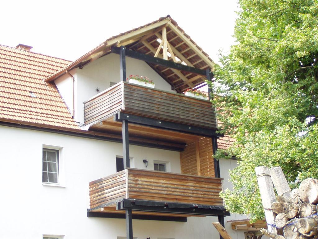 Casa Carolina Rumaenisches Restaurant & Pension Stedtfeld Exterior foto